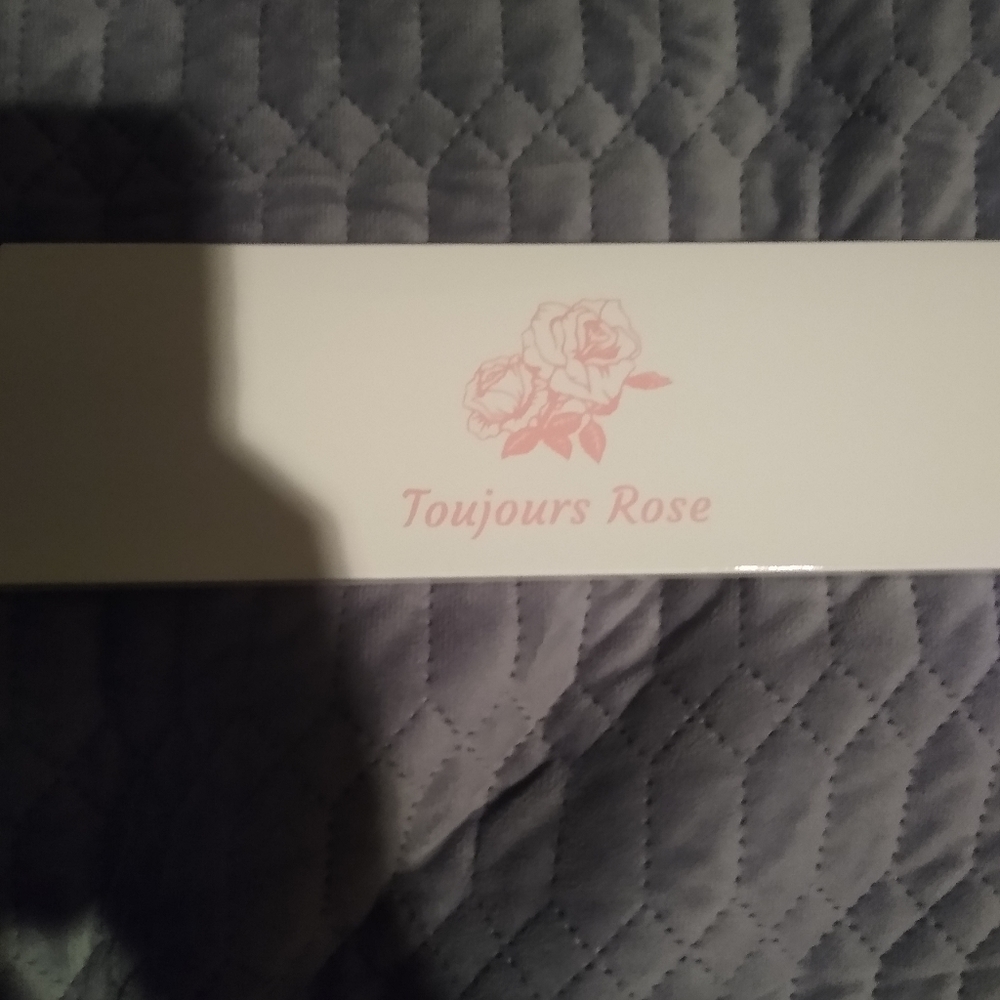 Toujours Rose Summer Eyeshadow Pallete